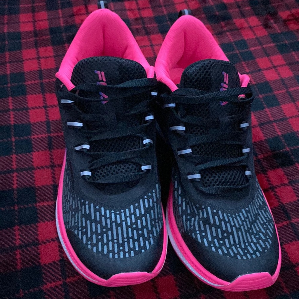 Women`s Fila Coolmax Rgz Cushion Running Shoes